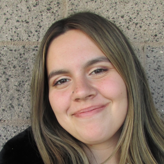 Izabella Arteaga head shot