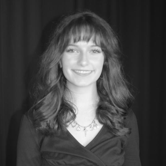 Vivian Hall head shot