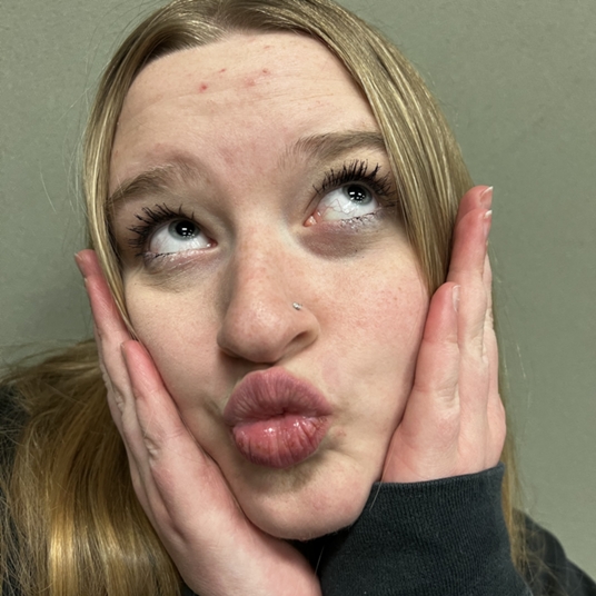 Makenna Conrad head shot