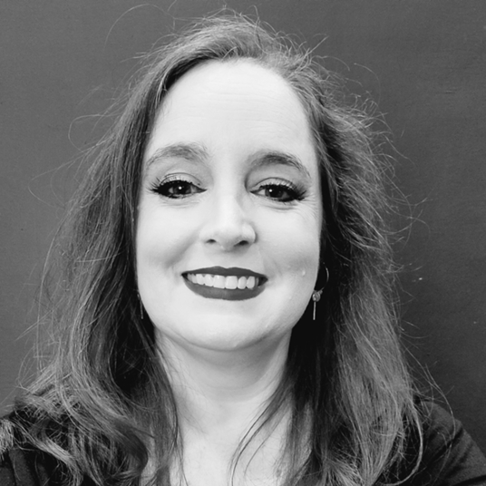 Kendra Gross head shot