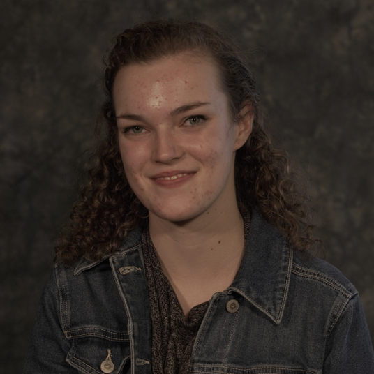 Mary Kate Schmitz ('21) head shot