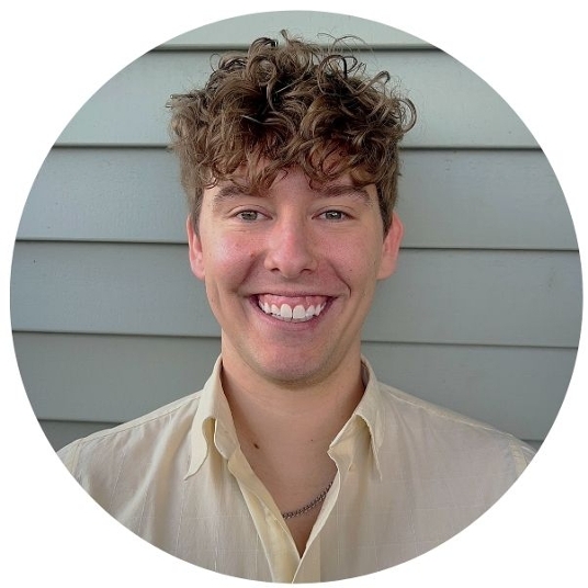 Elliot Brummond ^ head shot