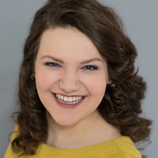 Rachel Ballasy head shot