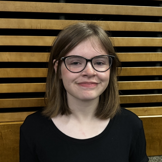 Louise Brady head shot