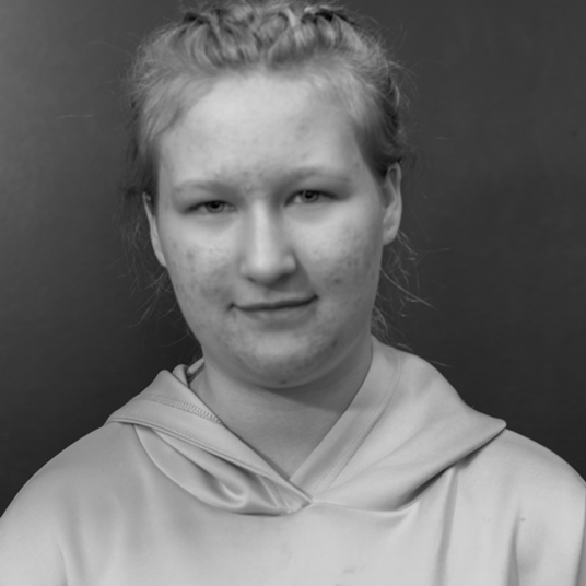 Evie Perry head shot