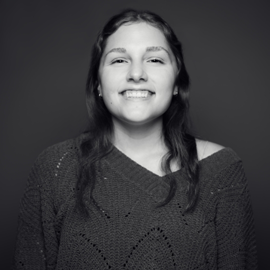 Kate Schlageter-Prettyman (12) head shot