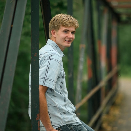 Alex Gulbranson head shot