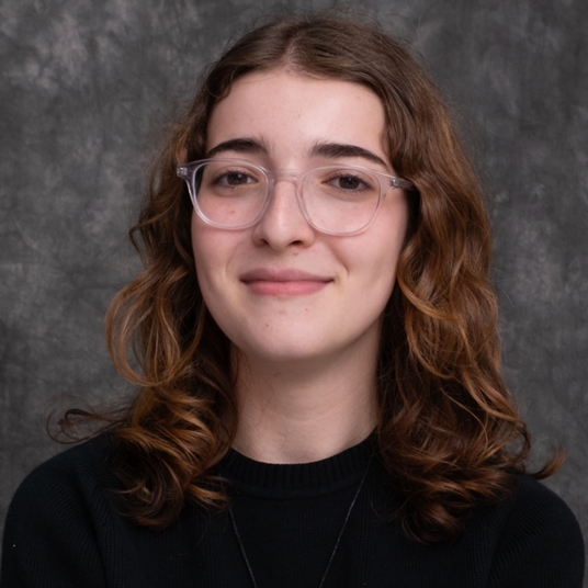 Maya Seltzer head shot
