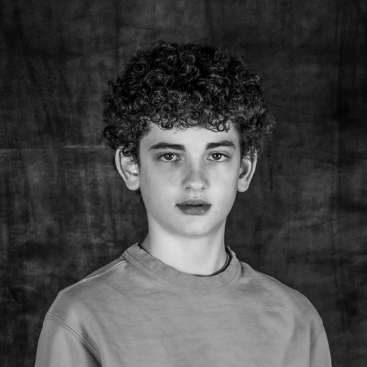 Avi Geballe head shot