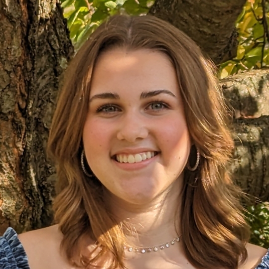 Olivia Withers head shot