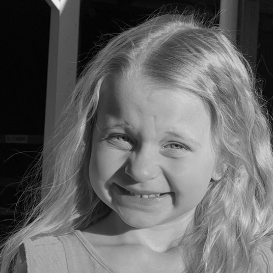 Taylor Kidd head shot