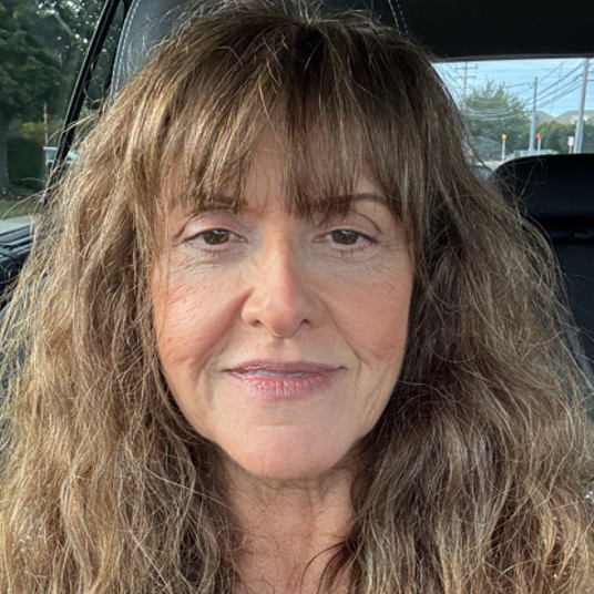 Mary Caperna head shot