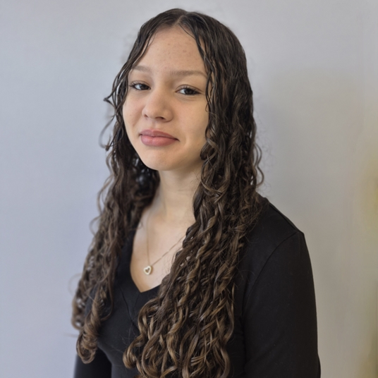 Darleny Gomez Castillo head shot