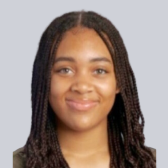 Laila Middleton head shot