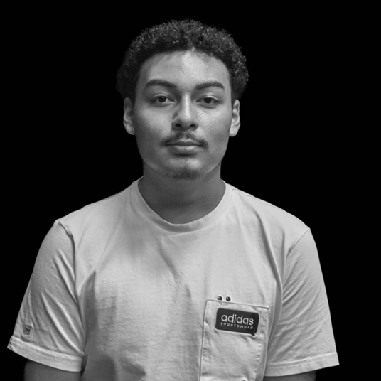 Carlos De La Jara Bravo head shot