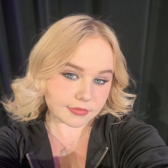 Presley Tworek head shot