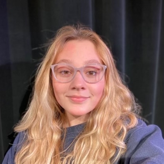 Hannah Bryant head shot