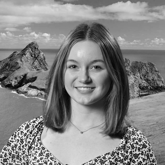 Caroline Krebs head shot