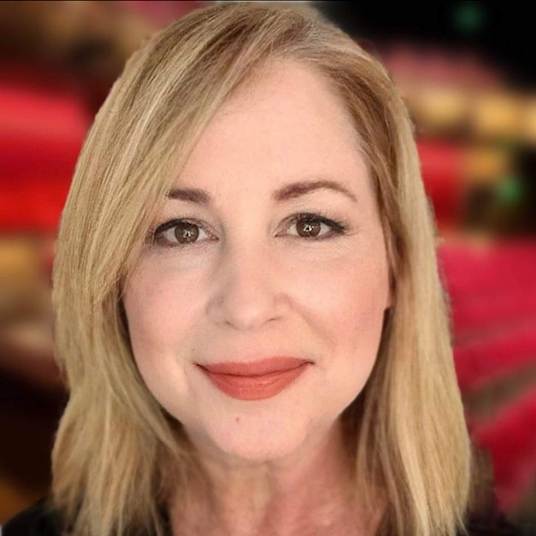 Lorraine Cotten head shot