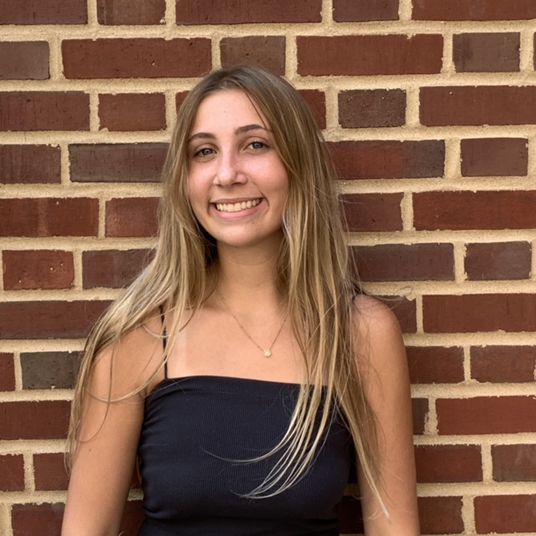 Katie Rath head shot