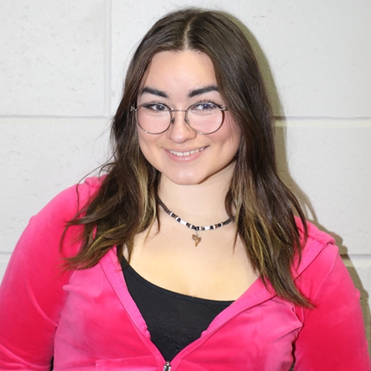 Holly Abbott head shot