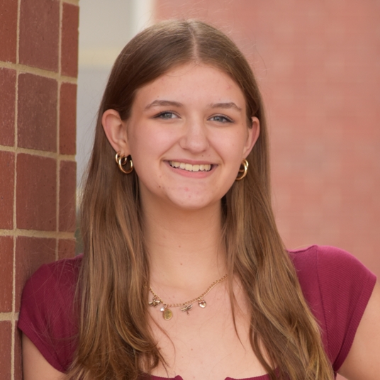 Ainsley Kerns head shot