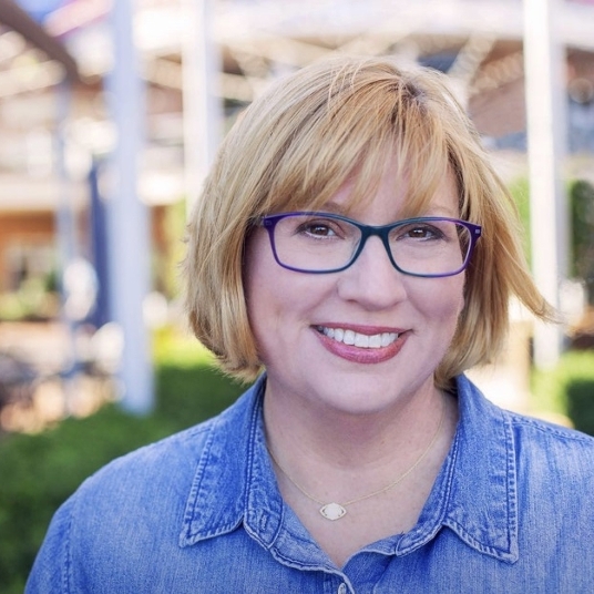 Leslie Shrum head shot