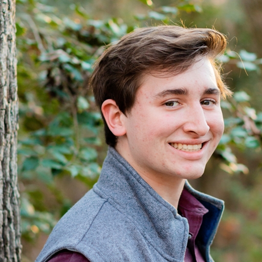 Evan Mucciarone head shot