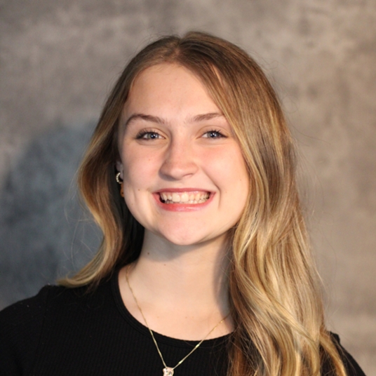 Leah Tusing head shot