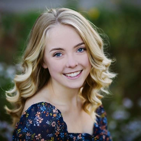 Caymie Crone head shot