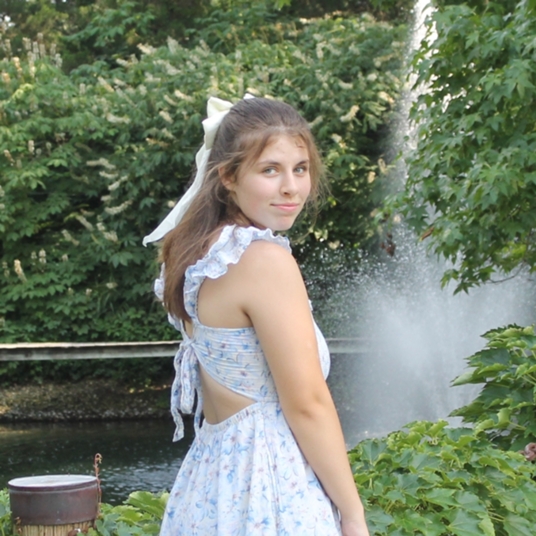 Meghan Hartz head shot