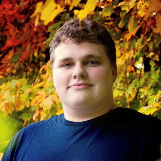 Izaha Nowlin head shot
