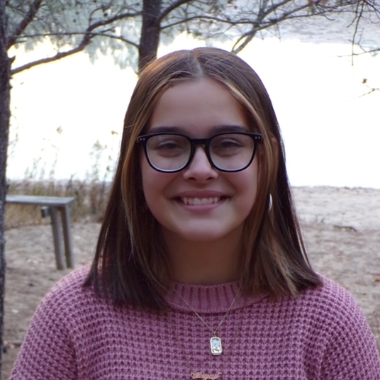 Abbi Dowland head shot