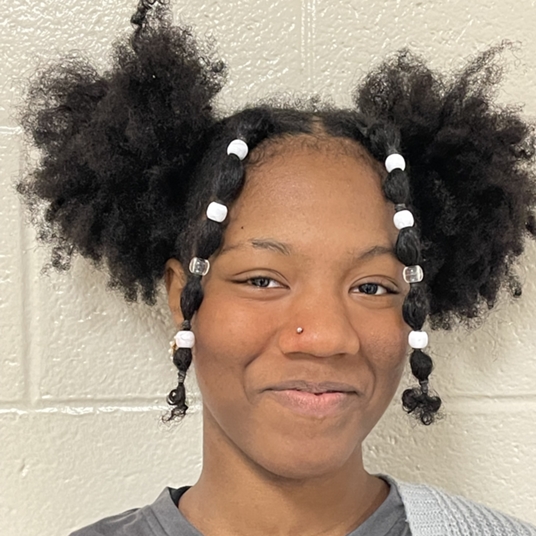 Denahli Patterson head shot