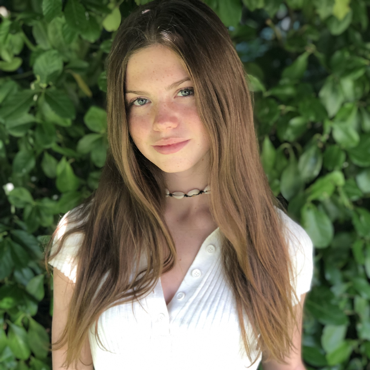Juliana Lichtenstein head shot