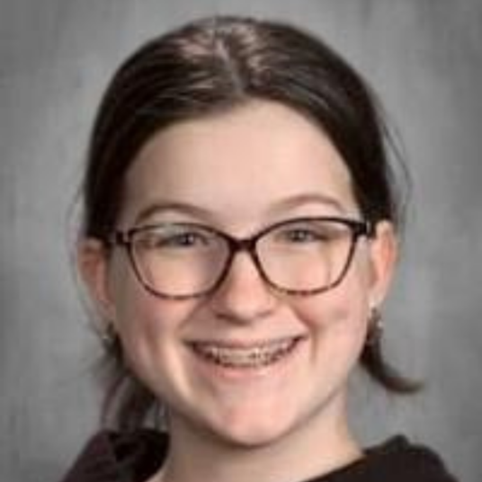 Lacy Pierce head shot