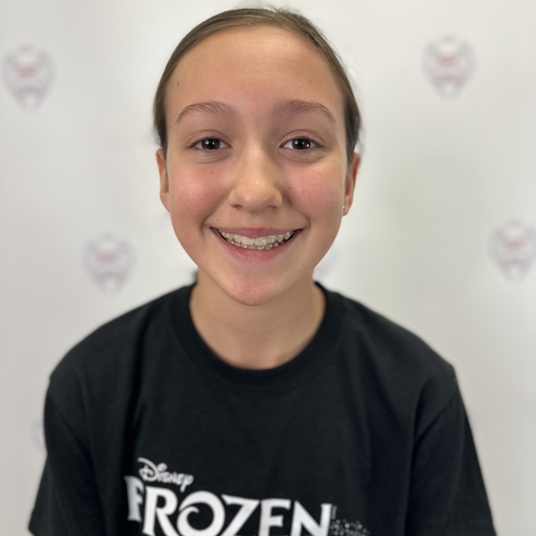 Carley Halipchuk head shot