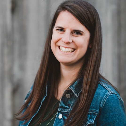 Sara Barron head shot
