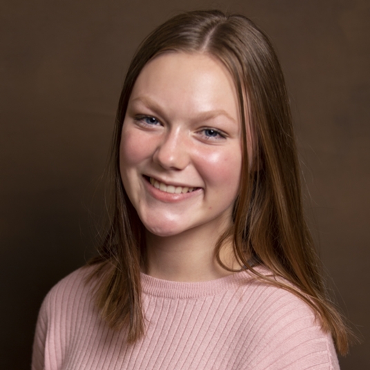 Linnea Brown head shot