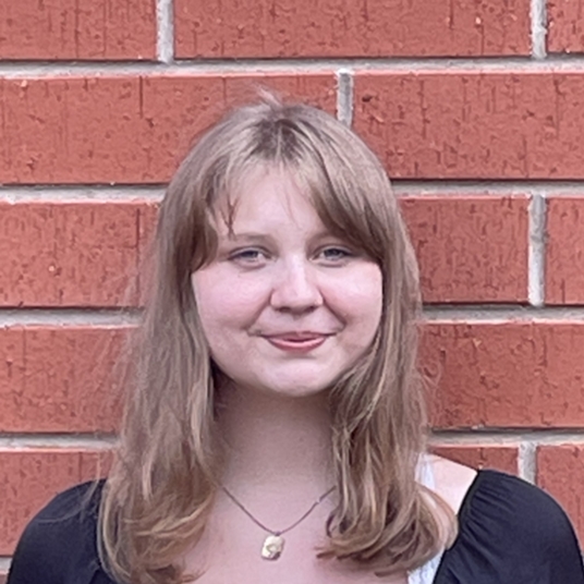 Jaidyn Dryden head shot