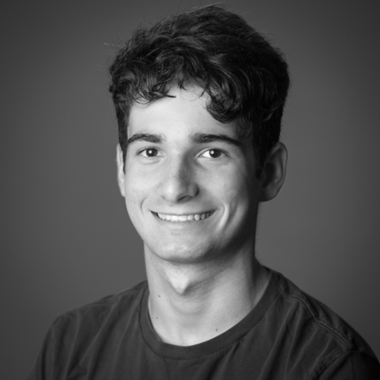 Ezra Fishman head shot