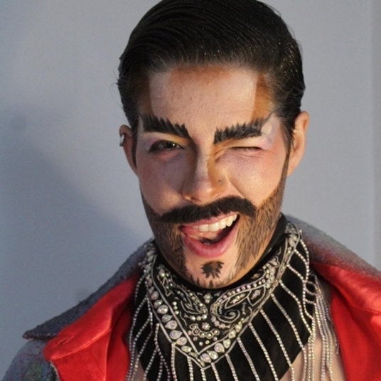 Cunning Stunt head shot