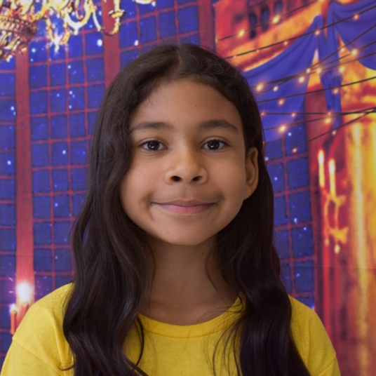 Mia Bermudez head shot