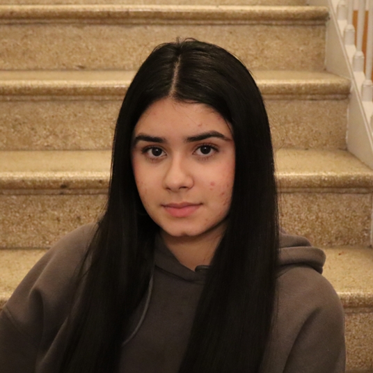Xenia Muniz head shot