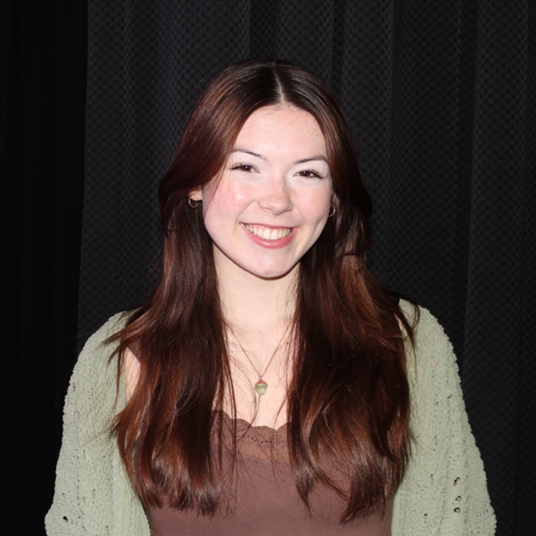 Abby Large head shot