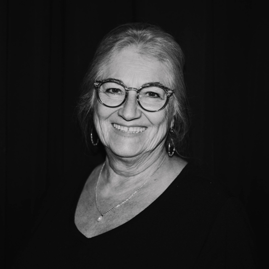 Suzanne Schilffarth head shot