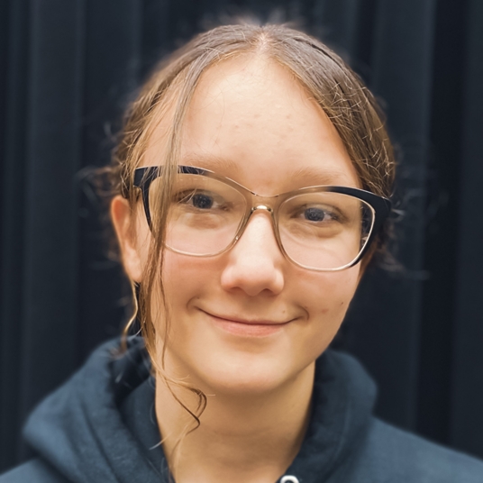 Isis Fleming head shot