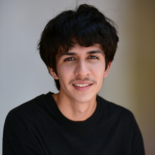 Victor Solis head shot