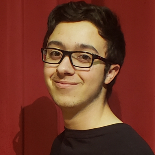 Dylon Medieros head shot