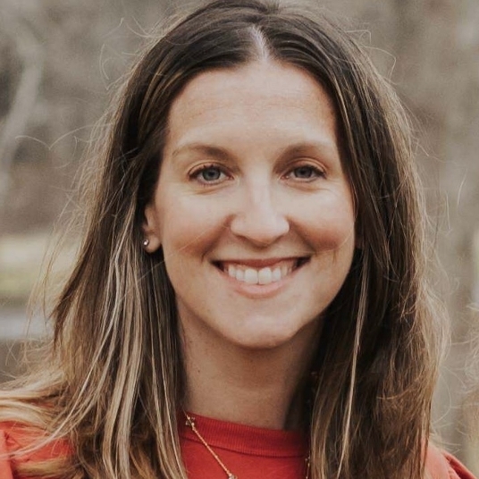 Alyssa MacDonald head shot